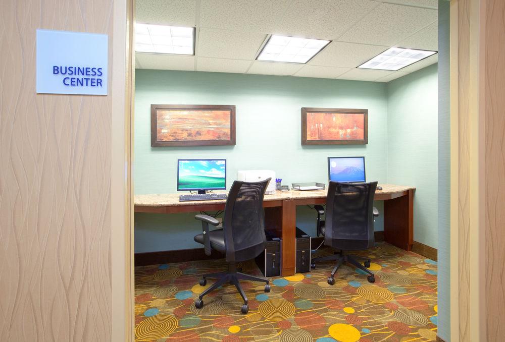 Holiday Inn Express Durham By Ihg Esterno foto