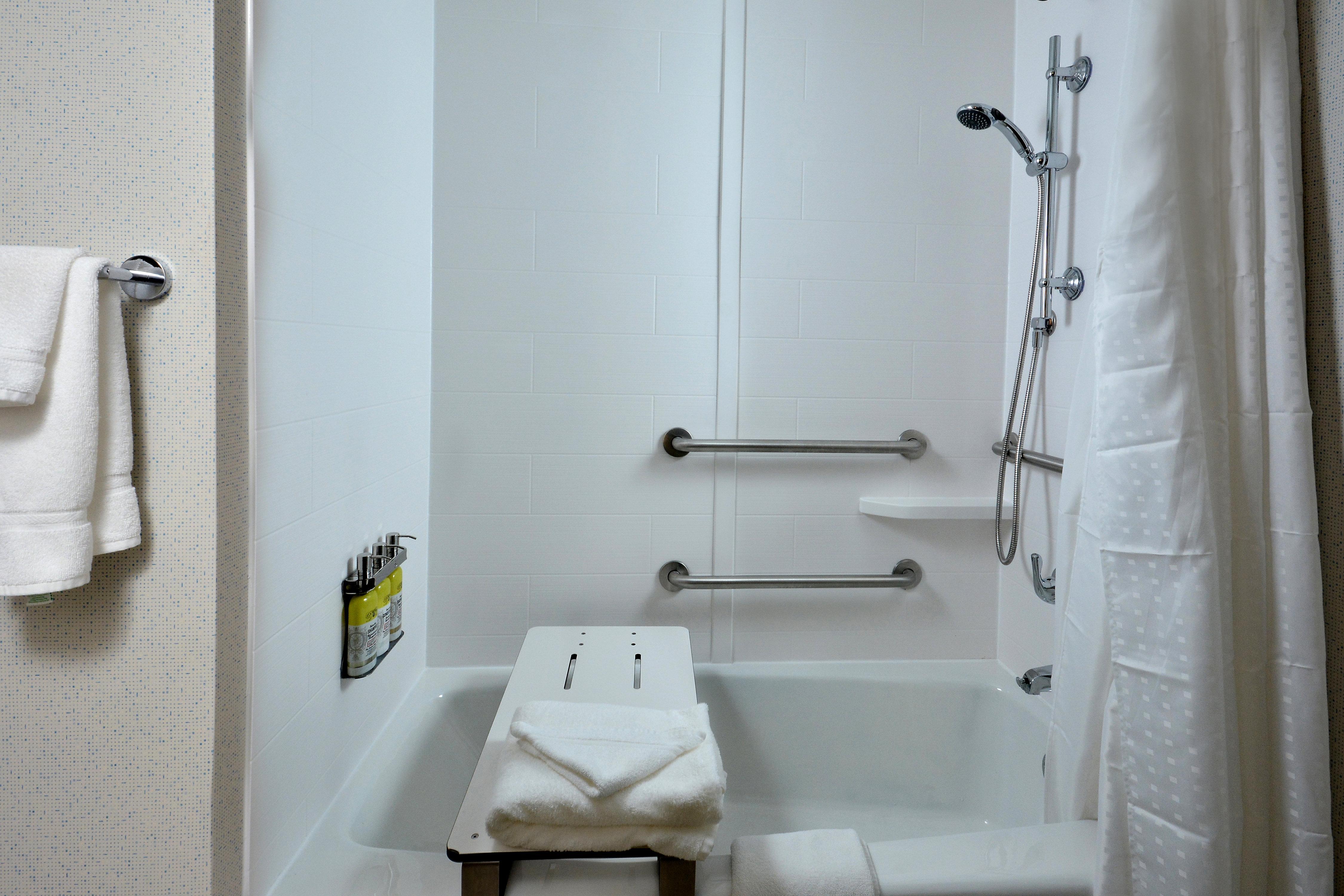 Holiday Inn Express Durham By Ihg Esterno foto