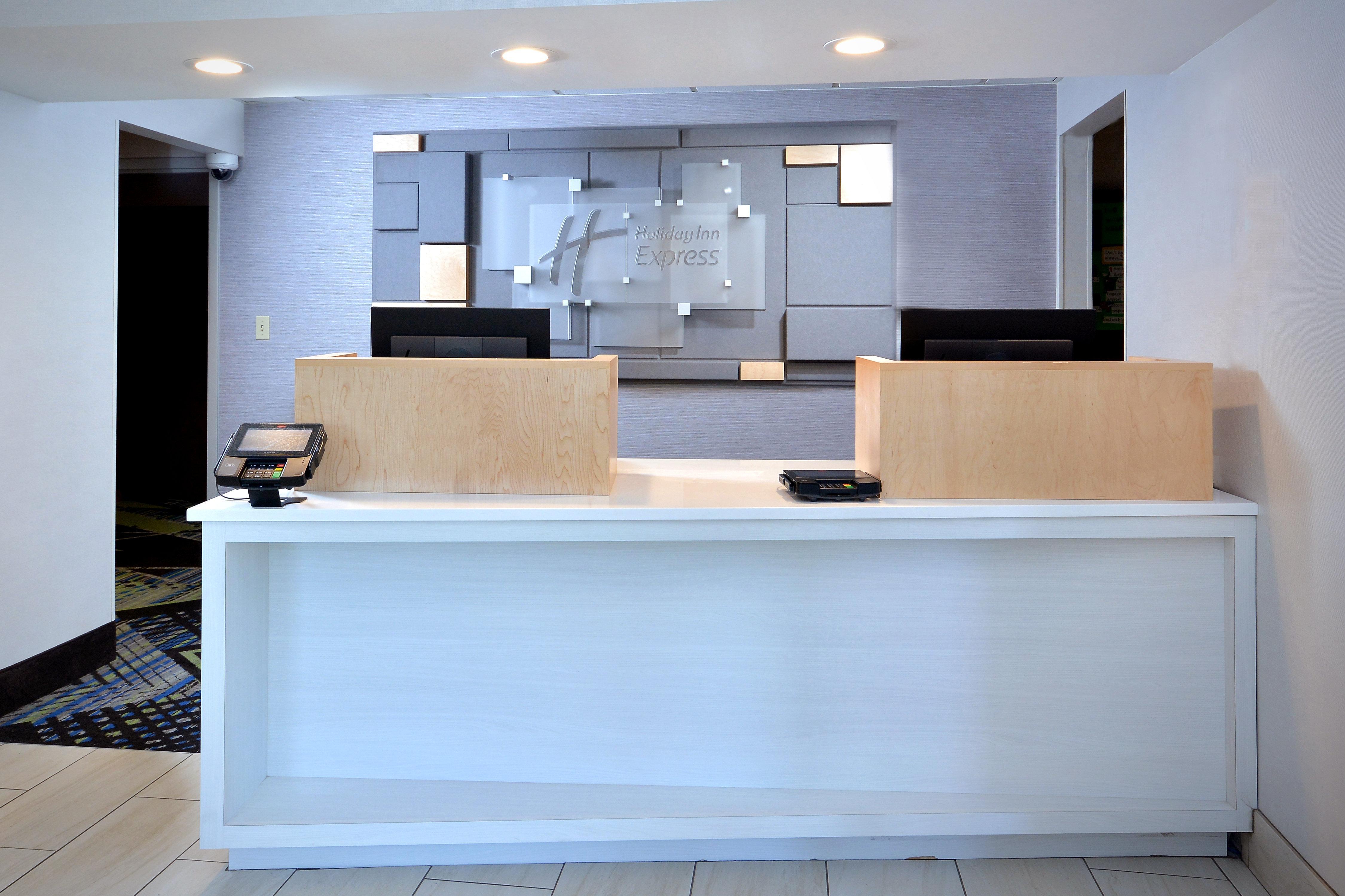 Holiday Inn Express Durham By Ihg Esterno foto
